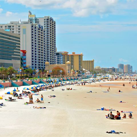 Aerial view of people enjoying the attractions in Daytona Beach